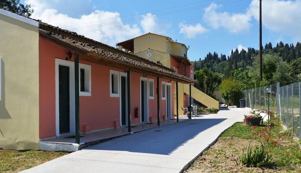 Joanna Apartments Kontokali Exterior foto